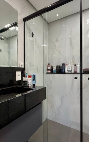 Apartamento à venda com 68m², 2 quartos e 1 vaga Apartamento à venda com 68m², 2 quartos e 1 vagaBanheiro Social