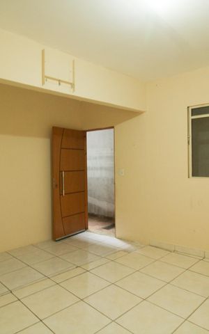 Casa para alugar com 102m², 2 quartos e sem vaga Casa para alugar com 102m², 2 quartos e sem vagaQuarto