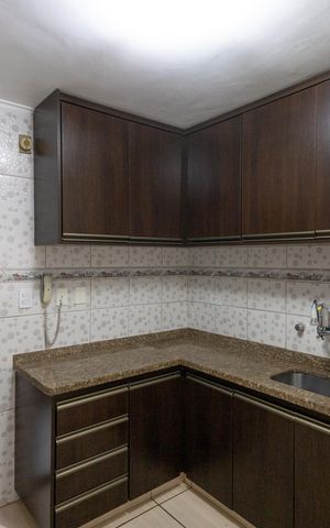 Apartamento para alugar com 69m², 2 quartos e 1 vaga Apartamento para alugar com 69m², 2 quartos e 1 vagaCozinha - Armários