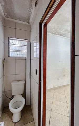 Casa de condomínio para alugar com 40m², 2 quartos e sem vagaBanheiro da Suíte