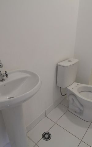 Apartamento para alugar com 33m², 2 quartos e sem vagaBanheiro