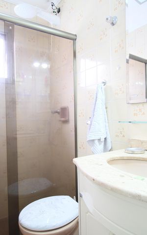 Apartamento para alugar com 57m², 2 quartos e 1 vagaBanheiro