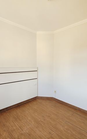 Apartamento para alugar com 180m², 3 quartos e 2 vagasQuarto