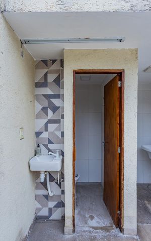 Casa para alugar com 115m², 2 quartos e 1 vagaBanheiro de serviço