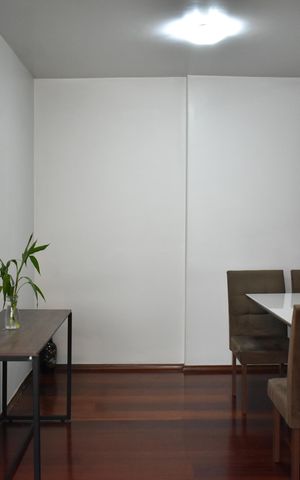 Apartamento à venda com 60m², 2 quartos e 1 vagaSala
