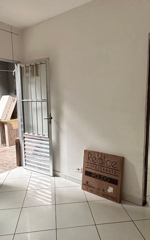 Casa para alugar com 25m², 1 quarto e sem vaga