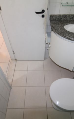 Apartamento para alugar com 64m², 2 quartos e 1 vagaBanheiro