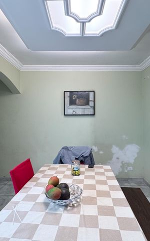 Casa à venda com 120m², 3 quartos e 2 vagas Casa à venda com 120m², 3 quartos e 2 vagasCopa