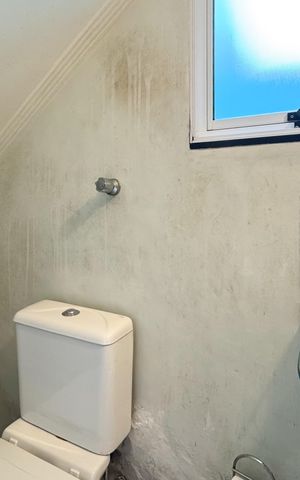 Casa à venda com 120m², 3 quartos e 2 vagas Casa à venda com 120m², 3 quartos e 2 vagasLavabo