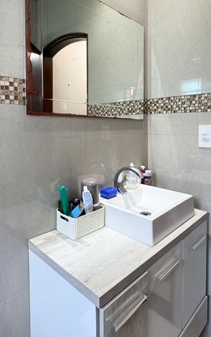 Casa à venda com 120m², 3 quartos e 2 vagas Casa à venda com 120m², 3 quartos e 2 vagasSocial