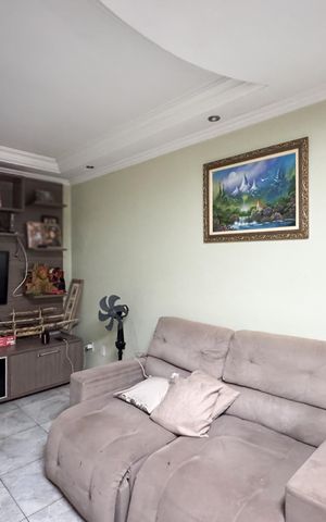 Casa à venda com 120m², 3 quartos e 2 vagas Casa à venda com 120m², 3 quartos e 2 vagasSala
