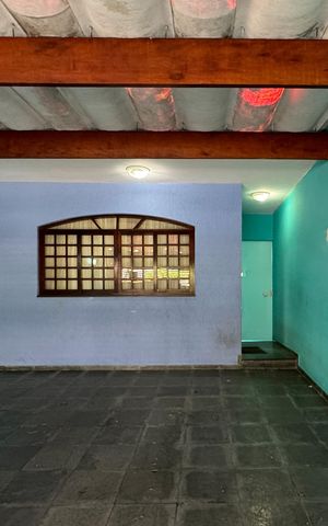 Casa à venda com 120m², 3 quartos e 2 vagas Casa à venda com 120m², 3 quartos e 2 vagasGaragem