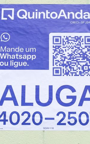 Apartamento para alugar com 68m², 3 quartos e 1 vagaPlaca GRANDE instalada na fachada do condomínio, dia 07.09.2026 - Código da placa: GOAV-118