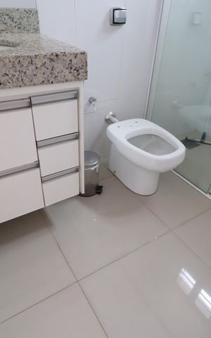 Apartamento para alugar com 125m², 3 quartos e sem vagaBanheiro do Quarto 1