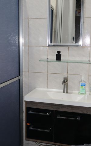 Casa para alugar com 375m², 3 quartos e 2 vagasBanheiro da suíte 