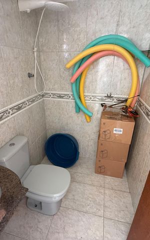 Casa para alugar com 220m², 3 quartos e 4 vagas Casa para alugar com 220m², 3 quartos e 4 vagasbanheiro 2