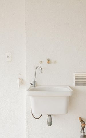 Apartamento à venda com 65m², 2 quartos e 1 vaga Apartamento à venda com 65m², 2 quartos e 1 vagaVaranda