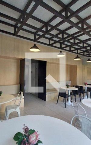 Apartamento para alugar com 34m², 2 quartos e sem vaga Apartamento para alugar com 34m², 2 quartos e sem vagaSalão de festas
