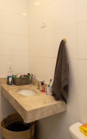 Casa à venda com 150m², 3 quartos e 2 vagas Casa à venda com 150m², 3 quartos e 2 vagasBanheiro 3