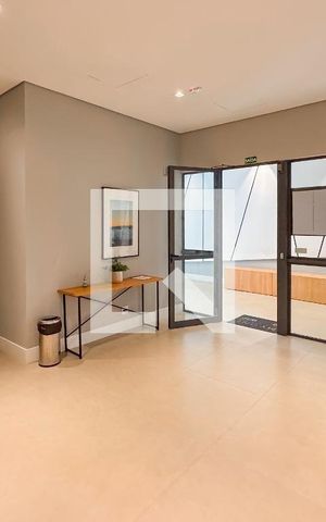 Apartamento para alugar com 33m², 1 quarto e sem vaga Apartamento para alugar com 33m², 1 quarto e sem vagaHall de entrada