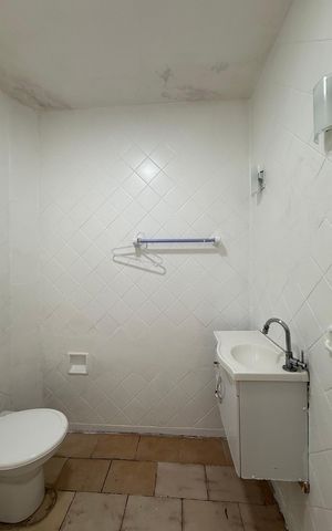 Apartamento para alugar com 75m², 2 quartos e sem vaga