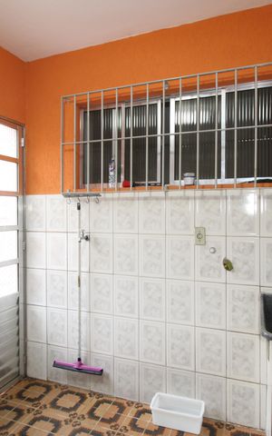 Casa à venda com 299m², 5 quartos e 4 vagasÁrea de Serviço 2