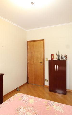 Casa à venda com 299m², 5 quartos e 4 vagasQuarto 3