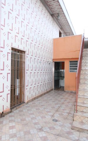 Casa à venda com 299m², 5 quartos e 4 vagasQuintal