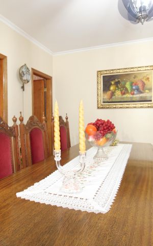 Casa à venda com 299m², 5 quartos e 4 vagasSala