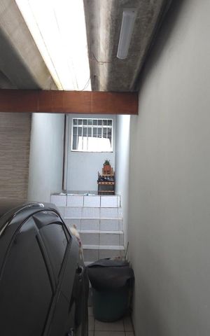 Casa à venda com 125m², 2 quartos e 2 vagas Casa à venda com 125m², 2 quartos e 2 vagasGaragem