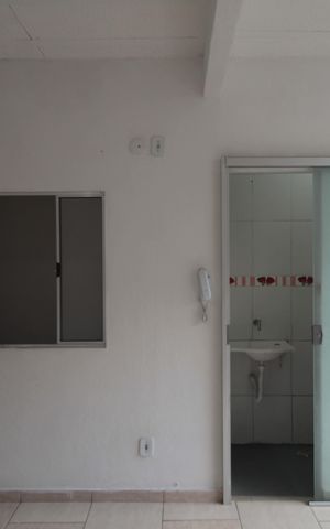 Casa para alugar com 140m², 1 quarto e sem vagaSala