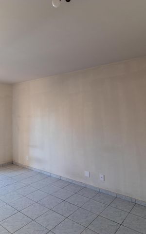 Studio para alugar com 36m², 1 quarto e 1 vaga Studio para alugar com 36m², 1 quarto e 1 vagaSala/Quarto