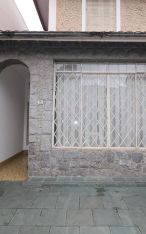 Casa à venda com 120m², 2 quartos e 1 vagaGaragem