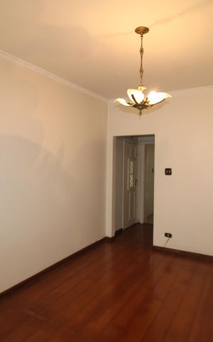 Casa à venda com 120m², 2 quartos e 1 vagaSala