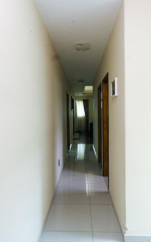 Casa à venda com 234m², 4 quartos e 4 vagasCorredor