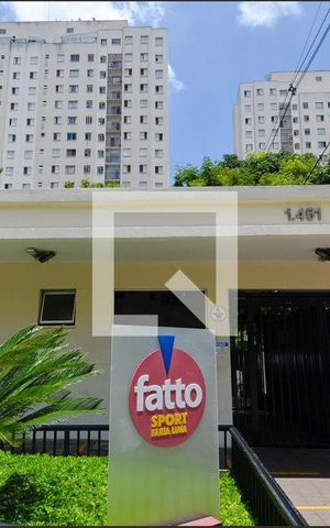 Apartamento para alugar com 43m², 2 quartos e 1 vaga Apartamento para alugar com 43m², 2 quartos e 1 vagaFachada e portaria