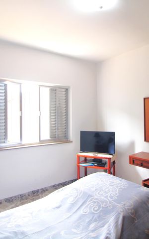 Casa à venda com 420m², 4 quartos e 4 vagasQuarto 2