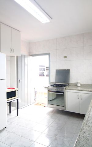 Casa à venda com 420m², 4 quartos e 4 vagasCozinha