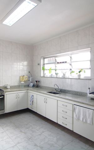 Casa à venda com 420m², 4 quartos e 4 vagasCozinha