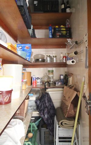 Casa à venda com 420m², 4 quartos e 4 vagasDespensa