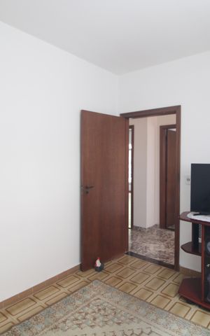 Casa à venda com 420m², 4 quartos e 4 vagasSala 3