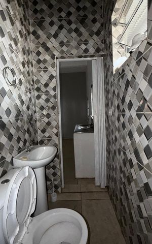 Casa para alugar com 45m², 1 quarto e sem vaga