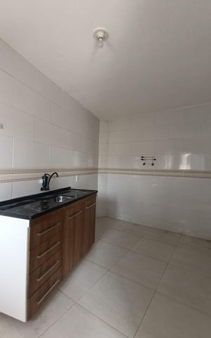 Casa para alugar com 80m², 2 quartos e 1 vaga