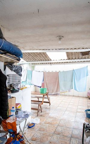 Casa à venda com 15m², 2 quartos e 3 vagasÁrea de Serviço
