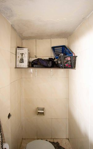 Casa à venda com 15m², 2 quartos e 3 vagasBanheiro de serviço