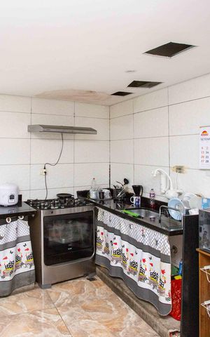 Casa à venda com 15m², 2 quartos e 3 vagasCozinha