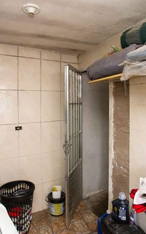 Casa à venda com 15m², 2 quartos e 3 vagasÁrea de Serviço