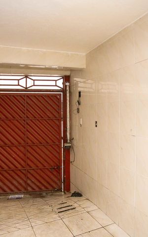 Casa à venda com 15m², 2 quartos e 3 vagasGaragem