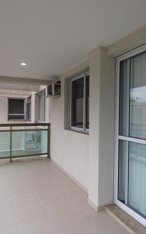 Apartamento à venda com 78m², 2 quartos e 1 vagaVaranda