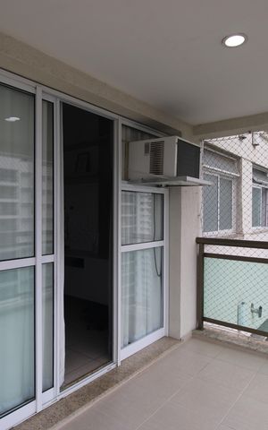 Apartamento à venda com 78m², 2 quartos e 1 vagaVaranda